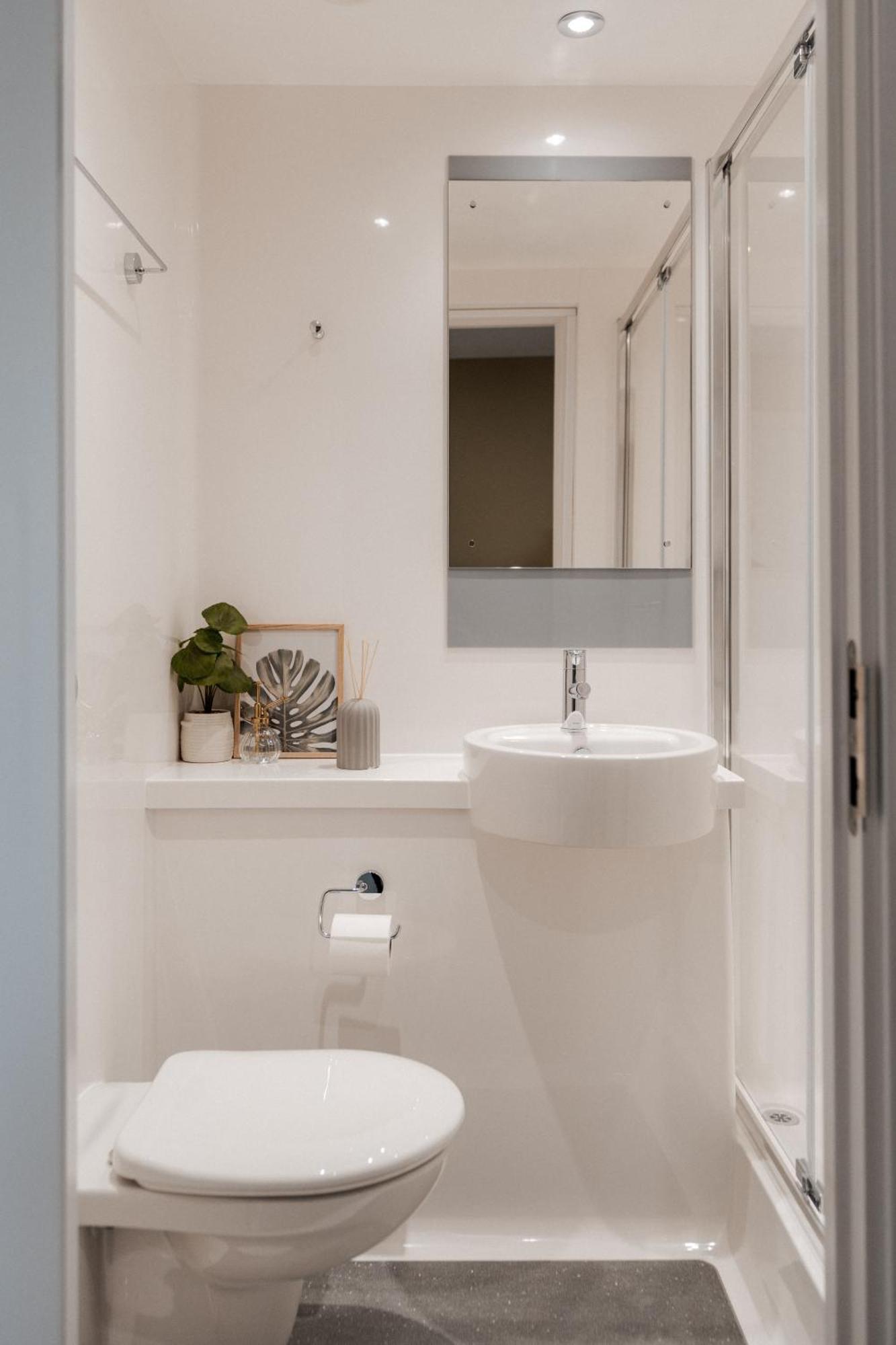 Students Only South London Homes Exterior photo